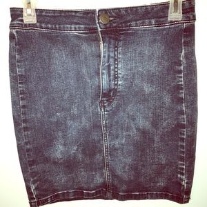 American Eagle Jean mini skirt